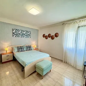 Apartsalou Hawai , Salou España