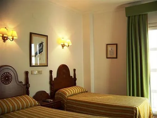 Hotel Toruno Del Rocio